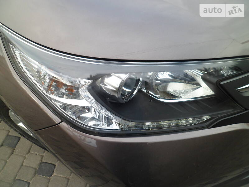 Позашляховик / Кросовер Honda CR-V 2013 в Тернополі