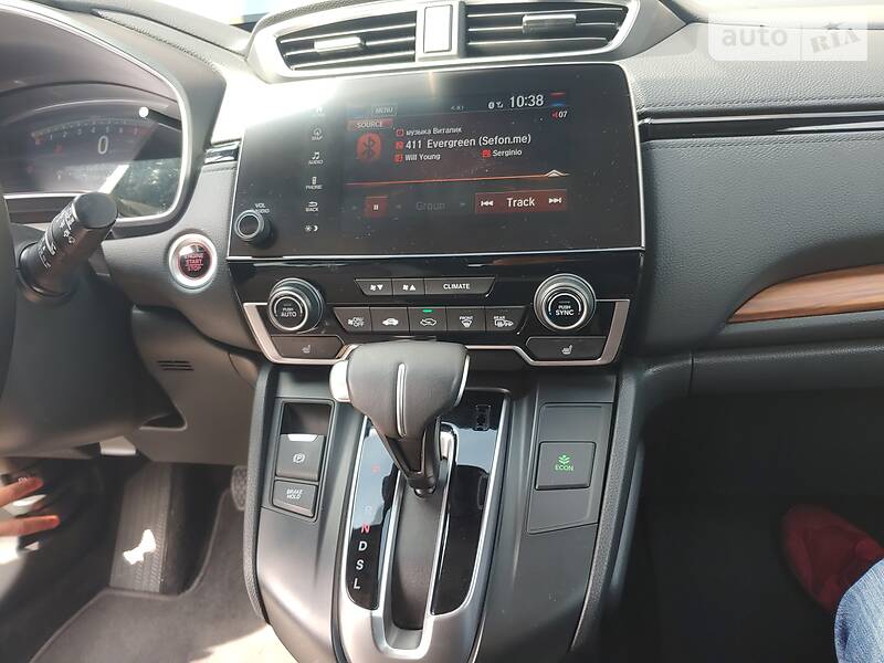 Позашляховик / Кросовер Honda CR-V 2017 в Києві