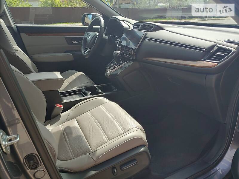 Позашляховик / Кросовер Honda CR-V 2017 в Києві