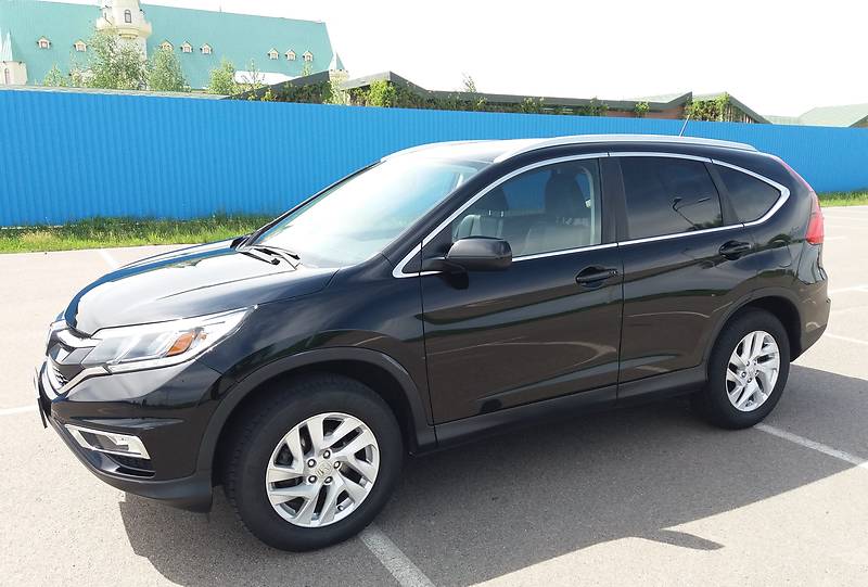 Позашляховик / Кросовер Honda CR-V 2015 в Києві