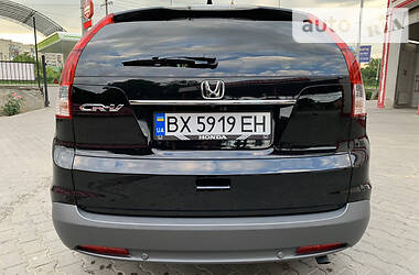 Внедорожник / Кроссовер Honda CR-V 2014 в Черновцах