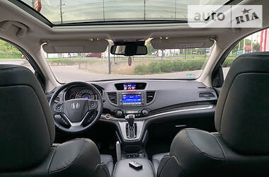 Внедорожник / Кроссовер Honda CR-V 2014 в Черновцах