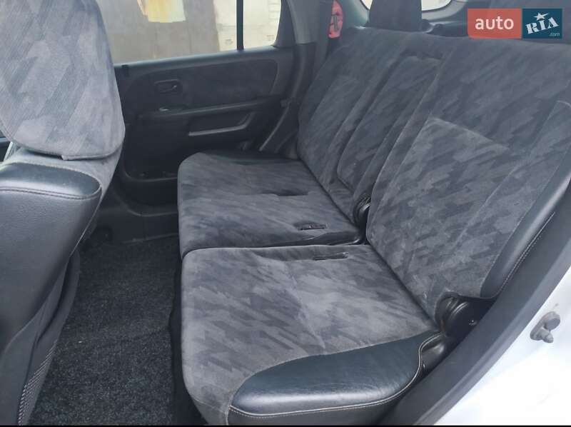 Универсал Honda CR-V 2003 в Краснограде фото 13 Универсал Honda CR-V 2003 в Краснограде