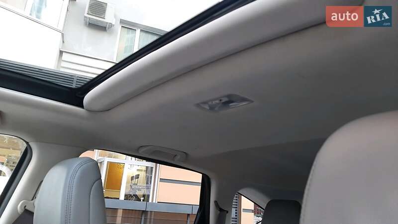 Внедорожник / Кроссовер Honda CR-V 2015 в Полтаве