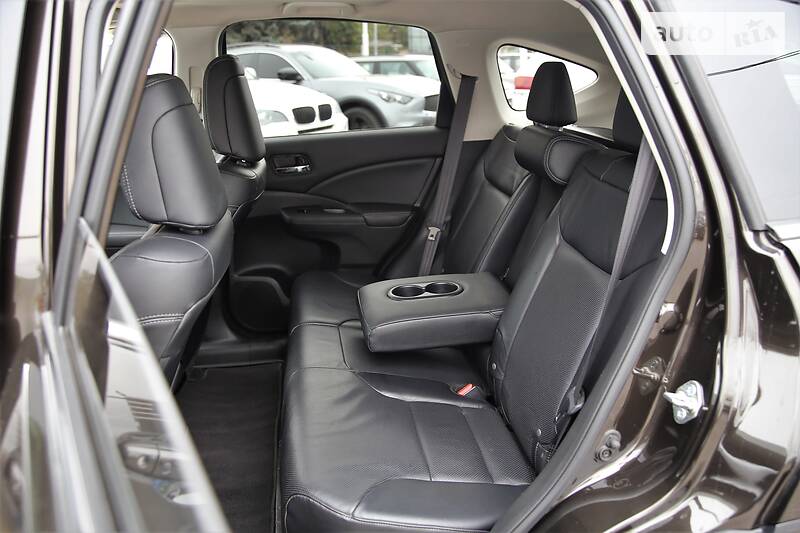 Внедорожник / Кроссовер Honda CR-V 2015 в Харькове