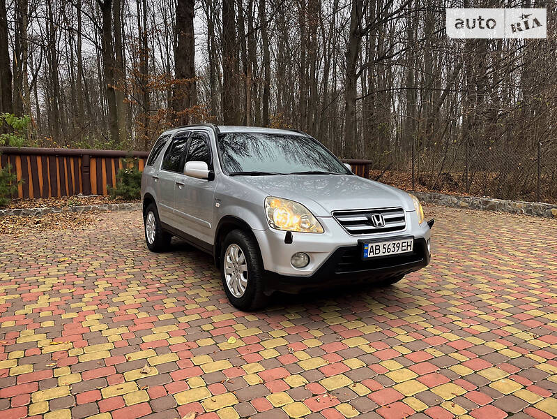 Внедорожник / Кроссовер Honda CR-V 2005 в Виннице