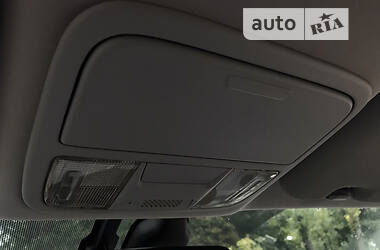 Позашляховик / Кросовер Honda CR-V 2010 в 