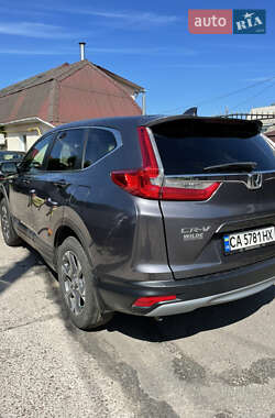 Позашляховик / Кросовер Honda CR-V 2017 в 