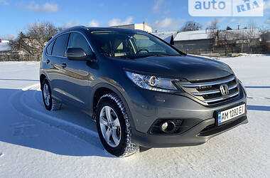 Внедорожник / Кроссовер Honda CR-V 2014 в Звягеле