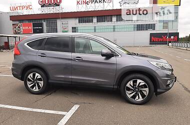 Позашляховик / Кросовер Honda CR-V 2016 в Києві