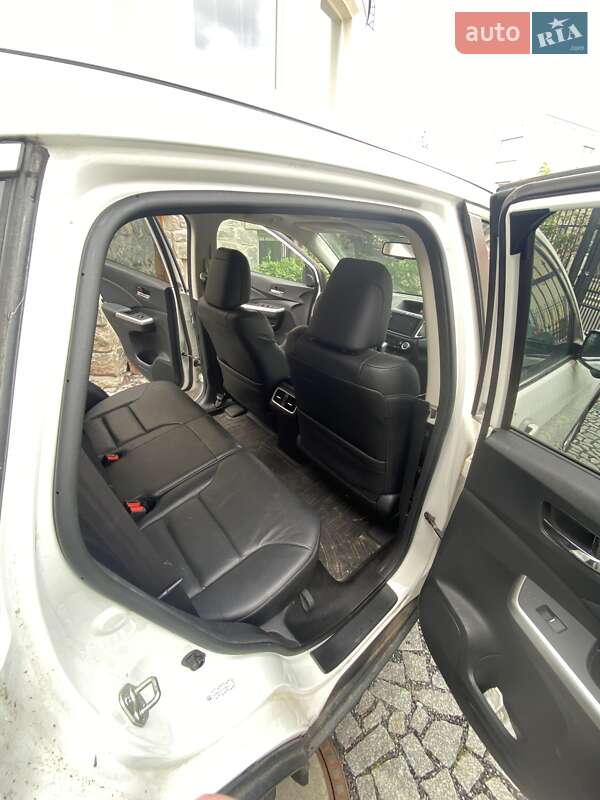 Внедорожник / Кроссовер Honda CR-V 2015 в Львове