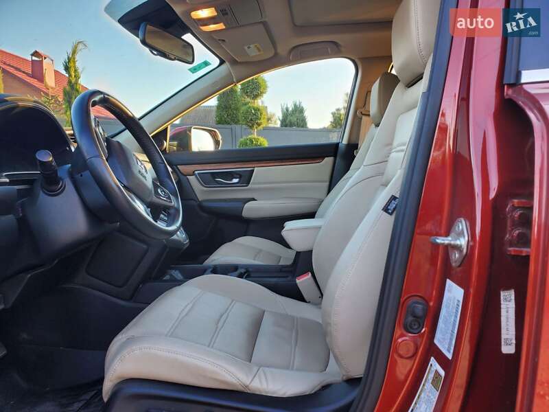 Внедорожник / Кроссовер Honda CR-V 2017 в Днепре