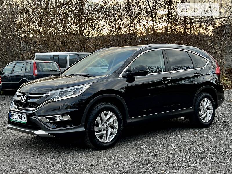 Внедорожник / Кроссовер Honda CR-V 2015 в Гнивани