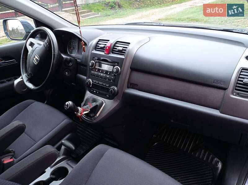 Внедорожник / Кроссовер Honda CR-V 2007 в Ивано-Франковске