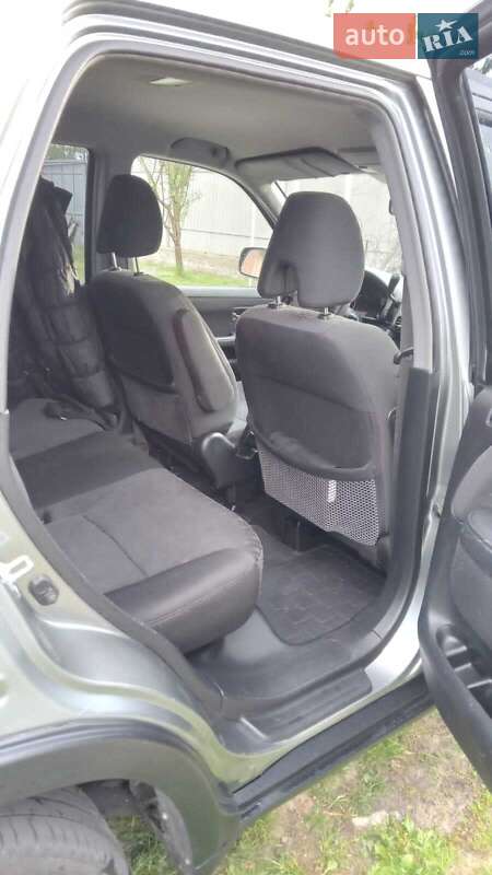 Внедорожник / Кроссовер Honda CR-V 2005 в Полтаве