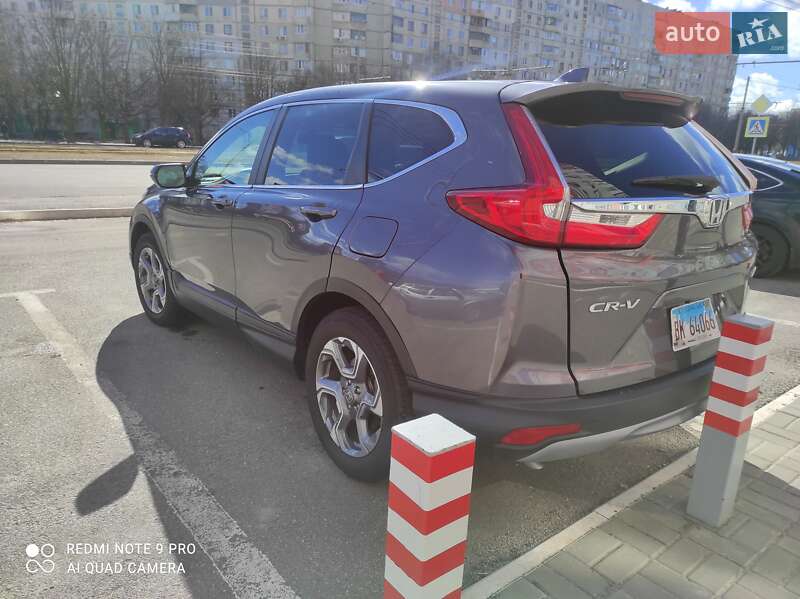 Позашляховик / Кросовер Honda CR-V 2017 в Харкові