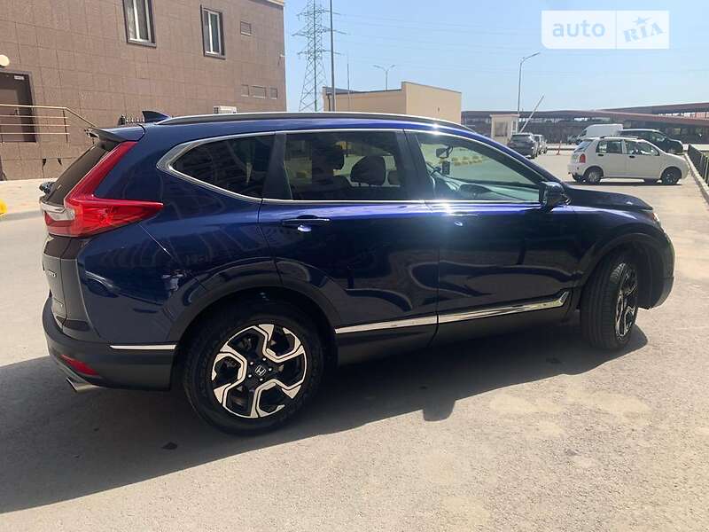 Внедорожник / Кроссовер Honda CR-V 2017 в Одессе