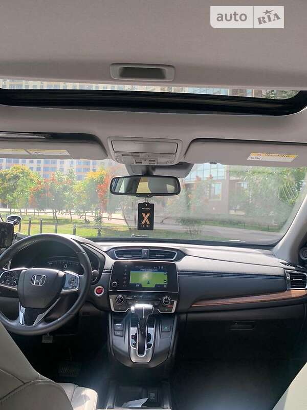 Внедорожник / Кроссовер Honda CR-V 2017 в Одессе