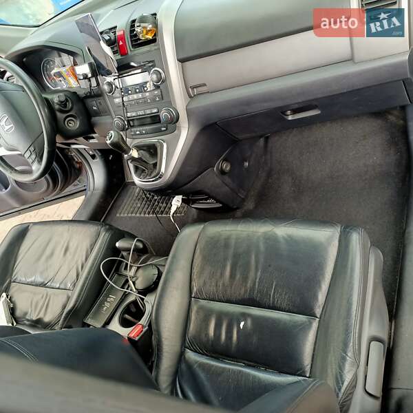 Позашляховик / Кросовер Honda CR-V 2007 в Ужгороді