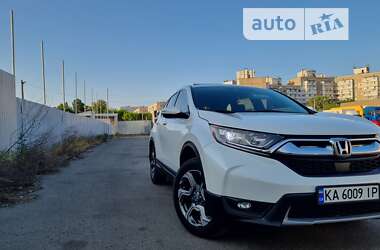 Позашляховик / Кросовер Honda CR-V 2018 в Києві