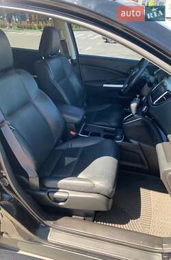 Позашляховик / Кросовер Honda CR-V 2015 в Києві