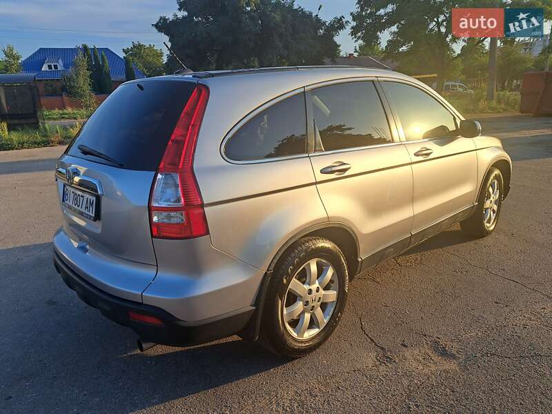Внедорожник / Кроссовер Honda CR-V 2007 в Полтаве