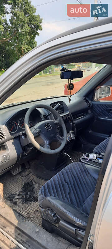 Внедорожник / Кроссовер Honda CR-V 2003 в Киеве