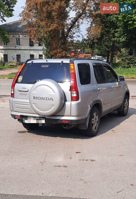 Внедорожник / Кроссовер Honda CR-V 2003 в Киеве