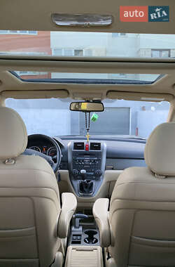 Внедорожник / Кроссовер Honda CR-V 2010 в 