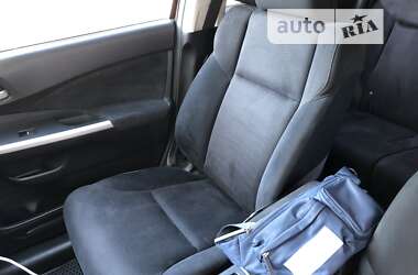 Позашляховик / Кросовер Honda CR-V 2013 в 