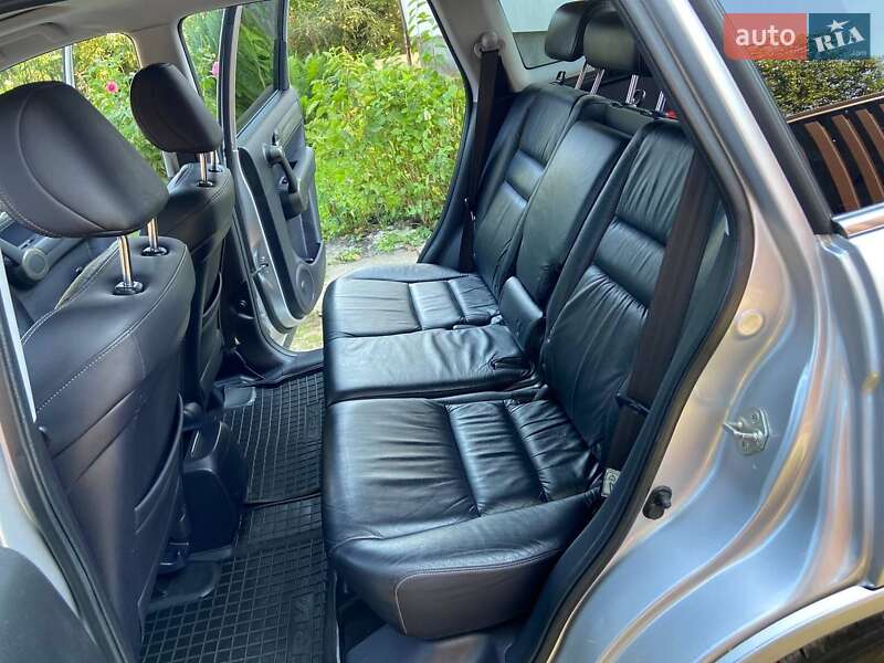 Внедорожник / Кроссовер Honda CR-V 2011 в Львове