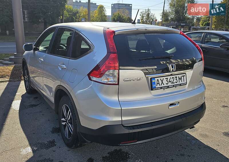 Позашляховик / Кросовер Honda CR-V 2013 в Харкові