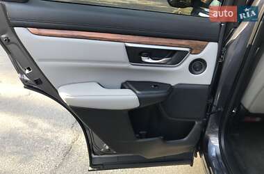 Внедорожник / Кроссовер Honda CR-V 2019 в 