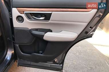 Внедорожник / Кроссовер Honda CR-V 2019 в 