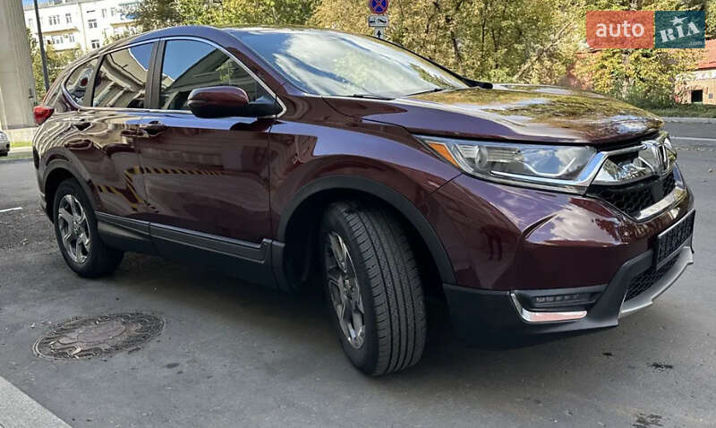 Внедорожник / Кроссовер Honda CR-V 2019 в Черновцах