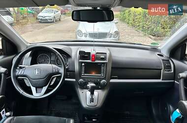 Внедорожник / Кроссовер Honda CR-V 2011 в Черновцах