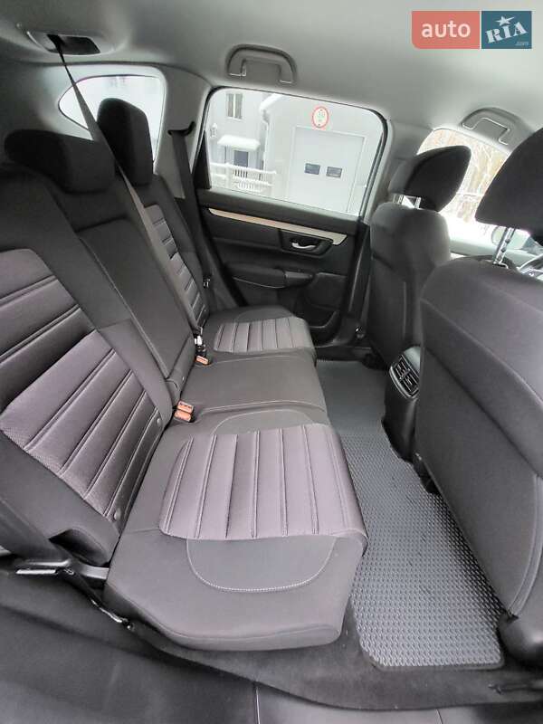 Внедорожник / Кроссовер Honda CR-V 2020 в Славутиче