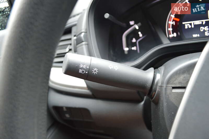 Внедорожник / Кроссовер Honda CR-V 2019 в Львове