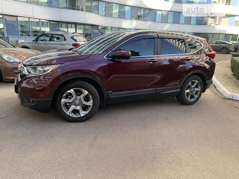 Внедорожник / Кроссовер Honda CR-V 2018 в Одессе