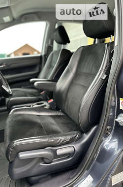 Позашляховик / Кросовер Honda CR-V 2010 в 
