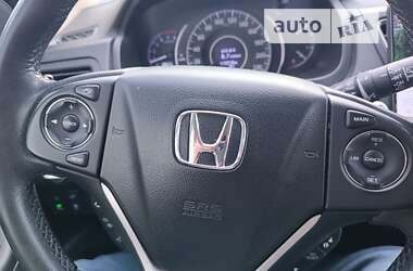 Внедорожник / Кроссовер Honda CR-V 2016 в Сумах