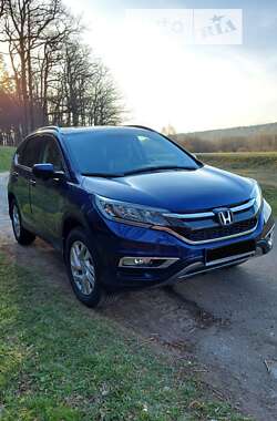 Внедорожник / Кроссовер Honda CR-V 2015 в Дрогобыче