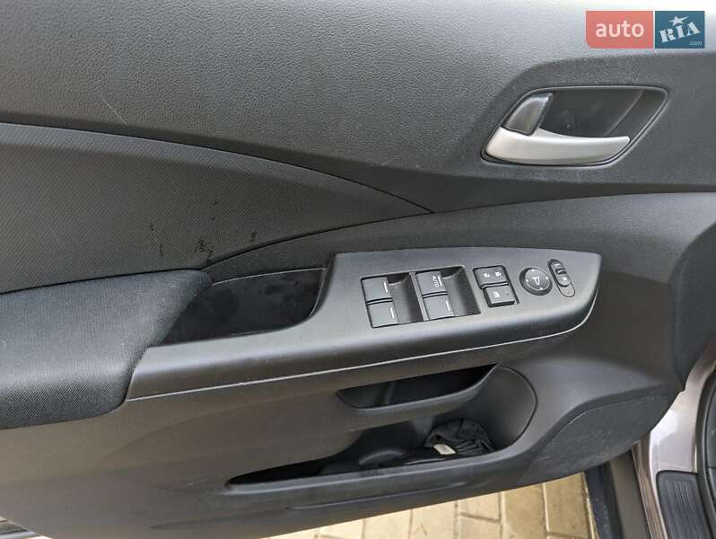 Внедорожник / Кроссовер Honda CR-V 2014 в Луцке