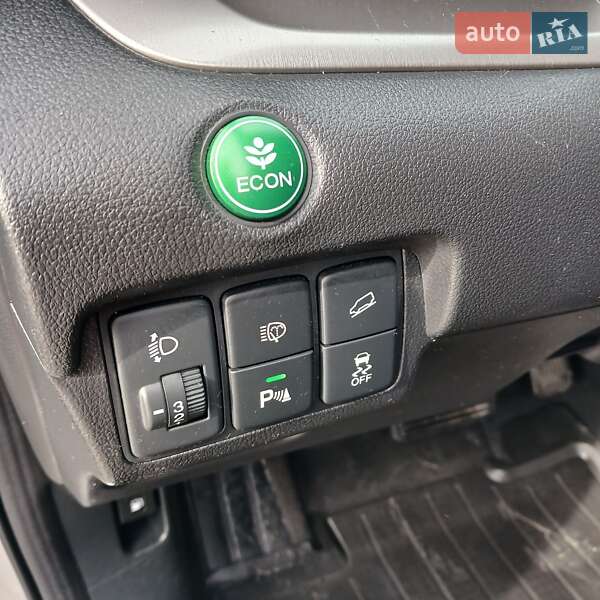 Позашляховик / Кросовер Honda CR-V 2013 в Тернополі