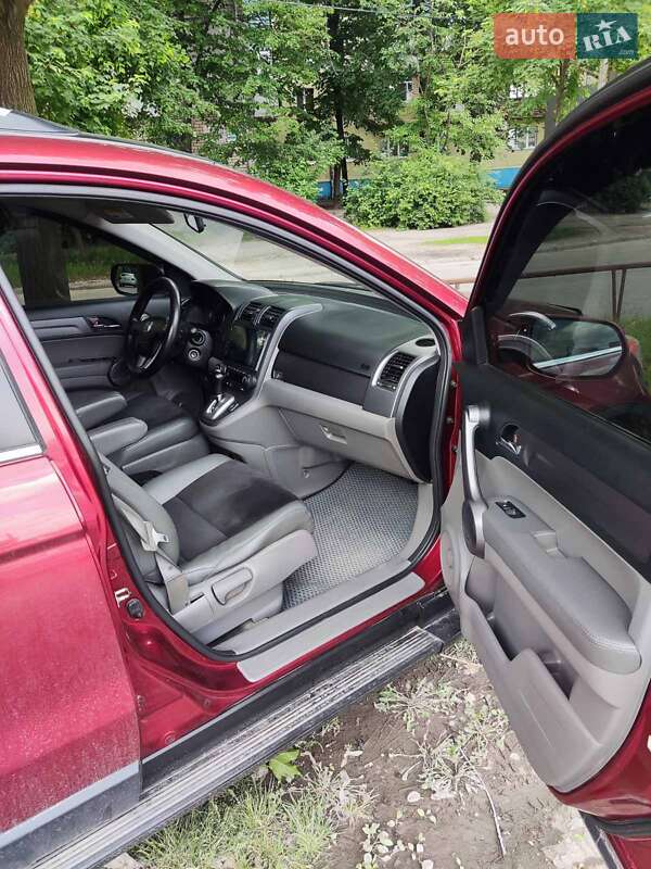Внедорожник / Кроссовер Honda CR-V 2008 в Запорожье