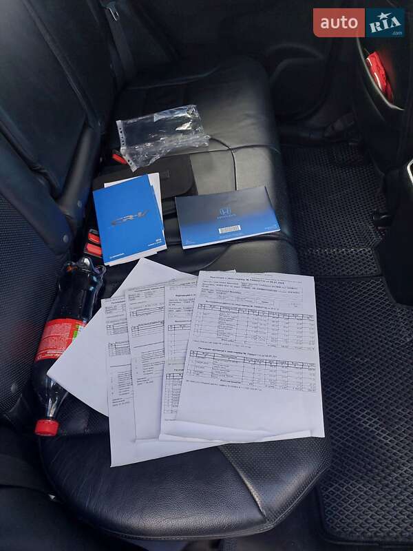 Внедорожник / Кроссовер Honda CR-V 2016 в Ивано-Франковске