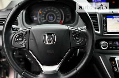 Внедорожник / Кроссовер Honda CR-V 2015 в Дубно