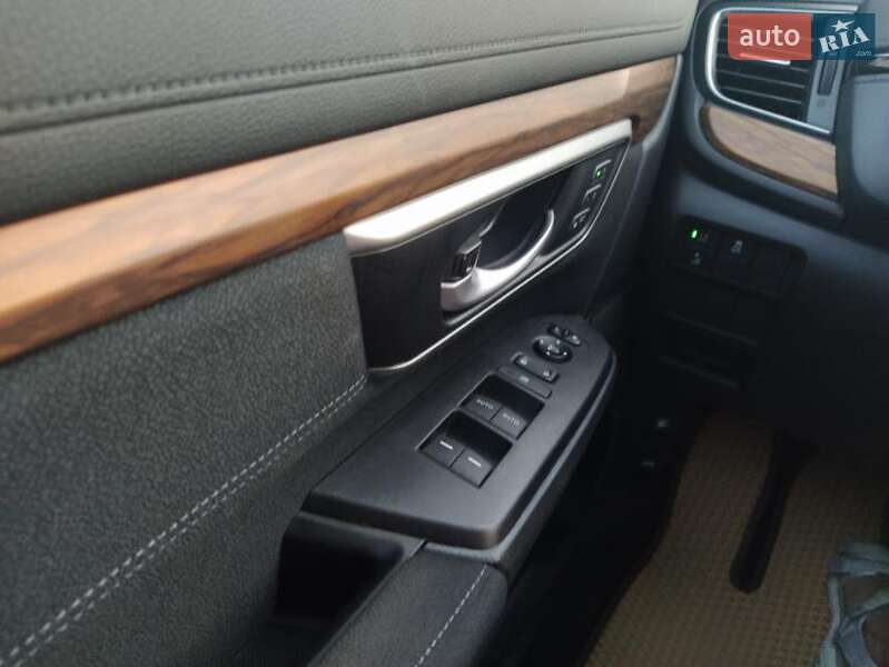 Позашляховик / Кросовер Honda CR-V 2020 в Львові