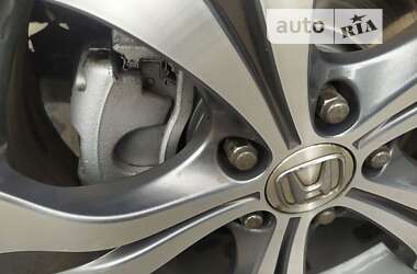 Позашляховик / Кросовер Honda CR-V 2013 в Сумах