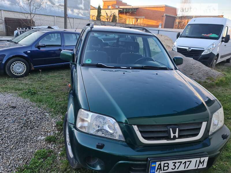 Внедорожник / Кроссовер Honda CR-V 2000 в Виннице